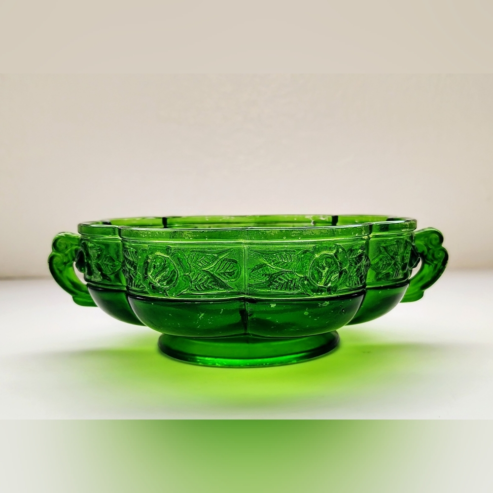 Vintage 1950s Jeanette Dish